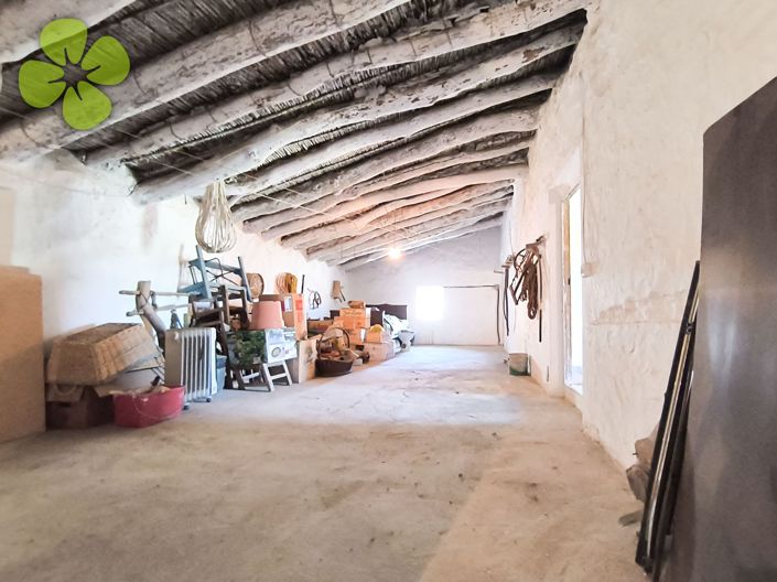 Image No.23-4 Bed Country House for sale