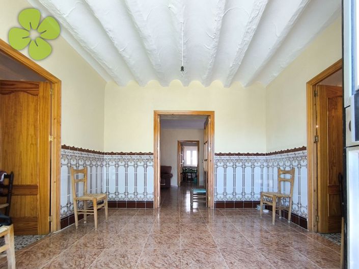 Image No.4-4 Bed Country House for sale