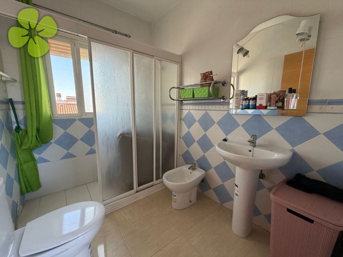 Image No.17-5 Bed Villa for sale