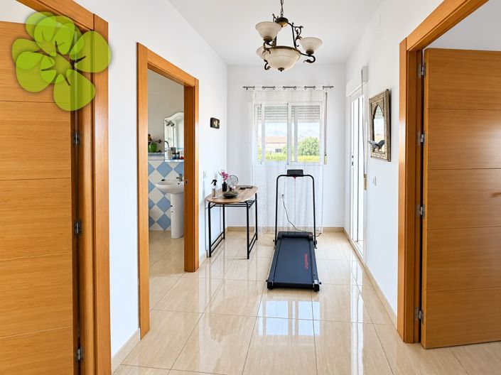 Image No.19-5 Bed Villa for sale