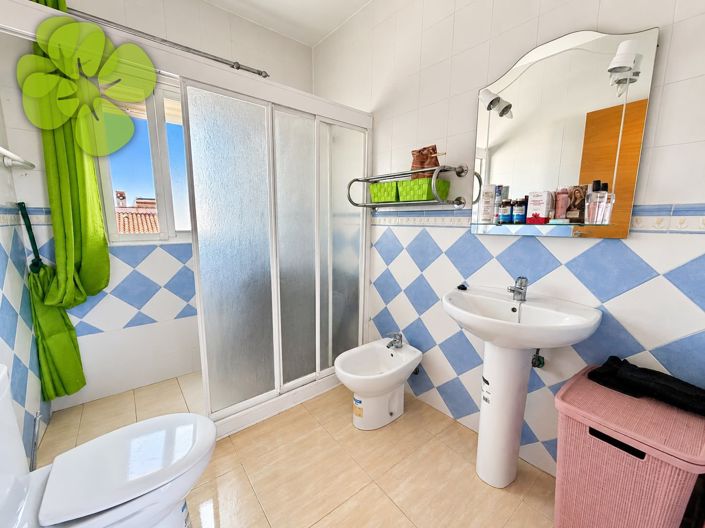 Image No.24-5 Bed Villa for sale