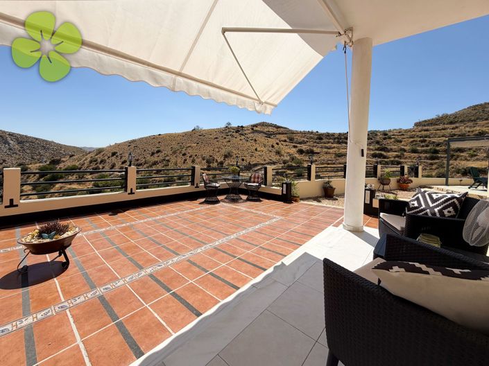 Image No.23-3 Bed Country House for sale
