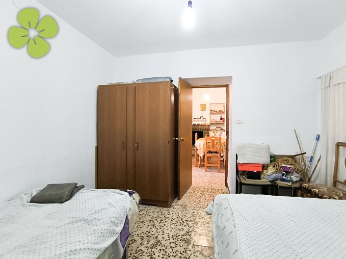 Image No.8-3 Bed Country House for sale