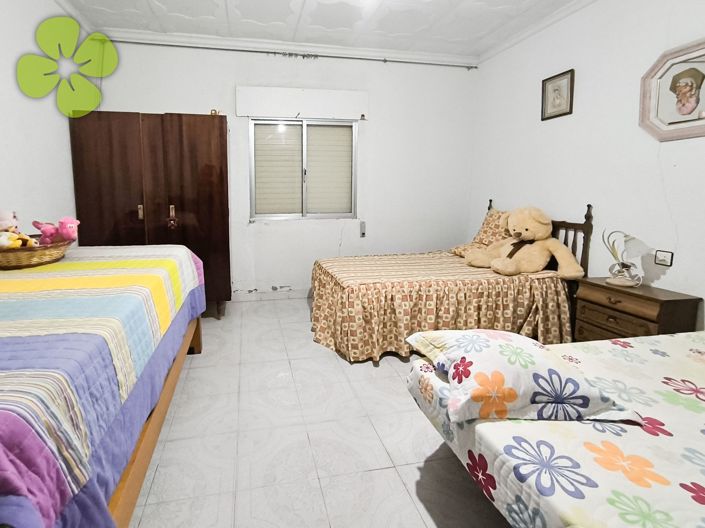 Image No.16-5 Bed Villa for sale