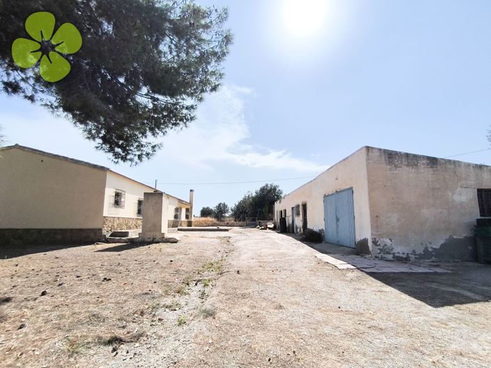 Image No.21-5 Bed Villa for sale