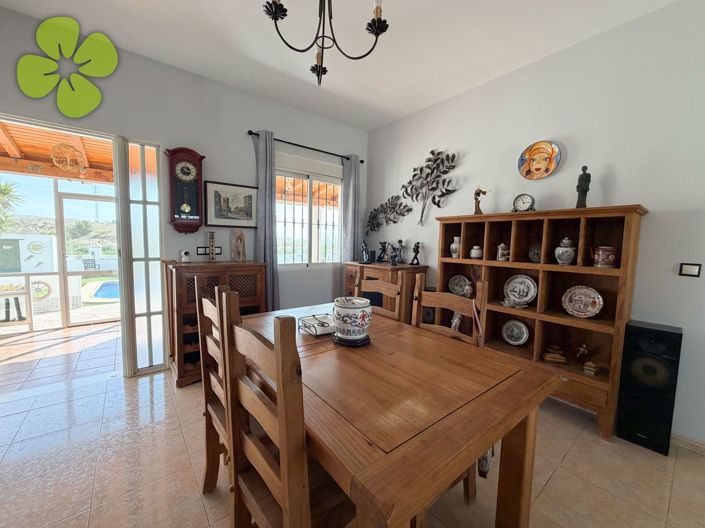 Image No.4-3 Bed Villa for sale