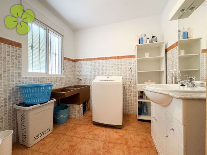 Image No.18-8 Bed Village House for sale