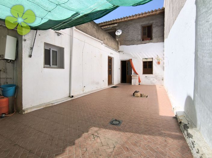 Image No.20-3 Bed Village House for sale