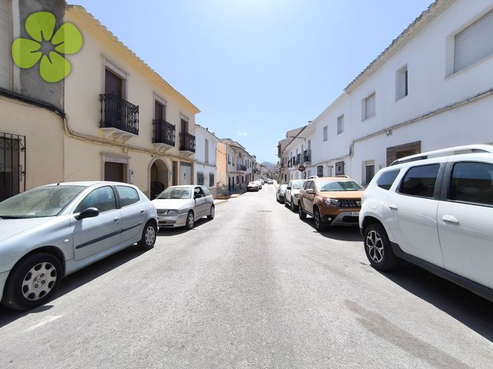 Image No.23-3 Bed Village House for sale