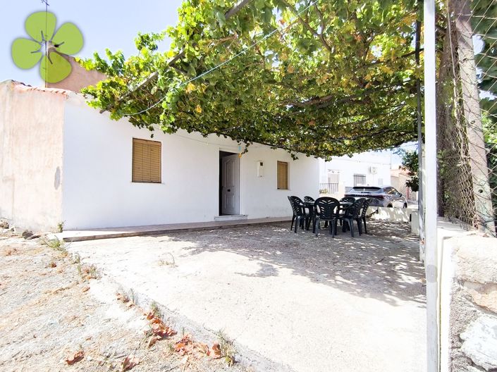 Image No.21-2 Bed Country House for sale