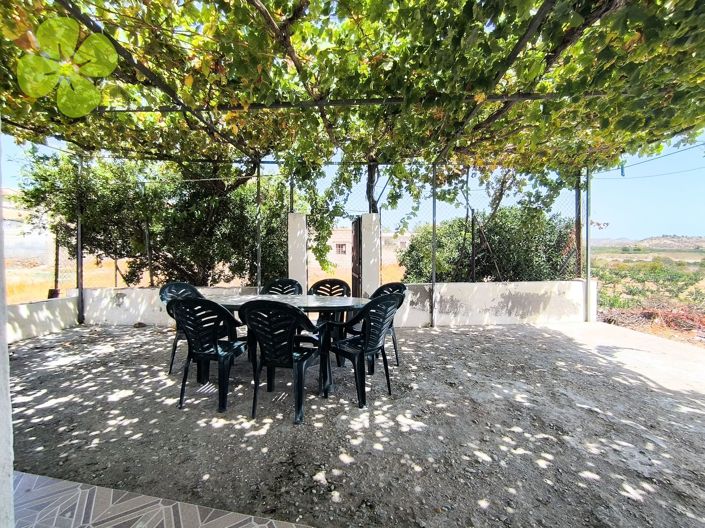 Image No.23-2 Bed Country House for sale