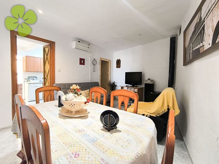 Image No.4-2 Bed Country House for sale