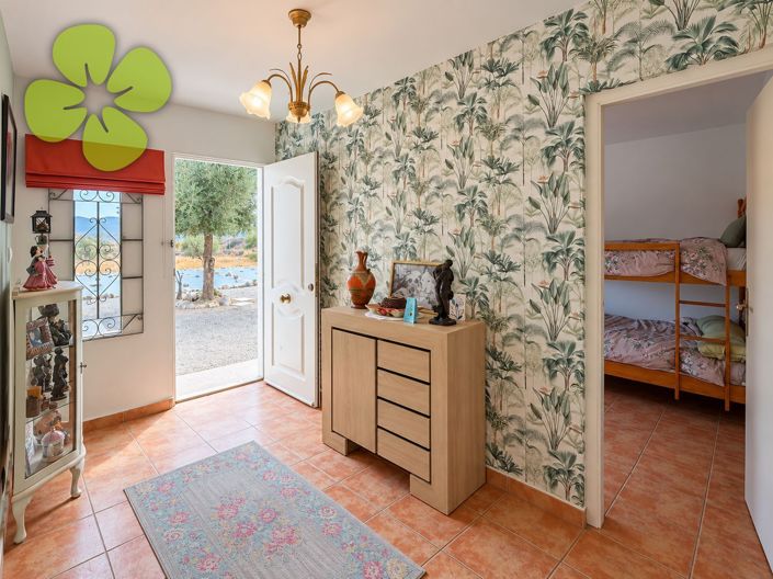 Image No.3-3 Bed Villa for sale