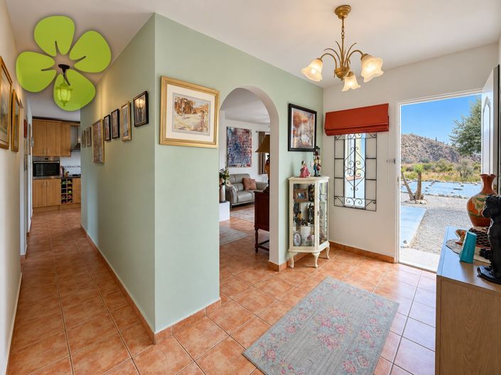 Image No.4-3 Bed Villa for sale