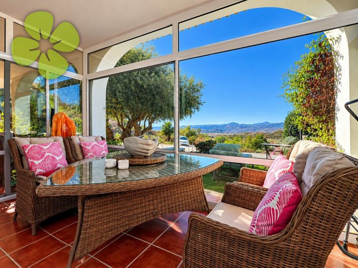 Image No.3-3 Bed Villa for sale