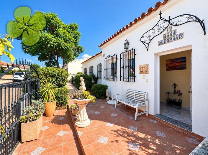 Image No.24-4 Bed Villa for sale