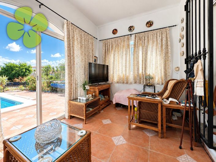 Image No.27-4 Bed Villa for sale
