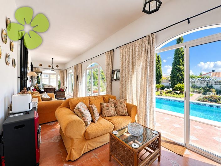 Image No.29-4 Bed Villa for sale