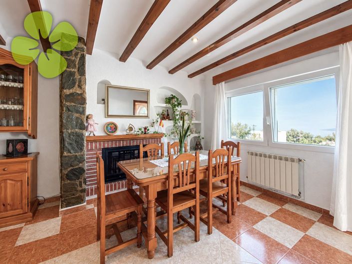 Image No.12-4 Bed Villa for sale