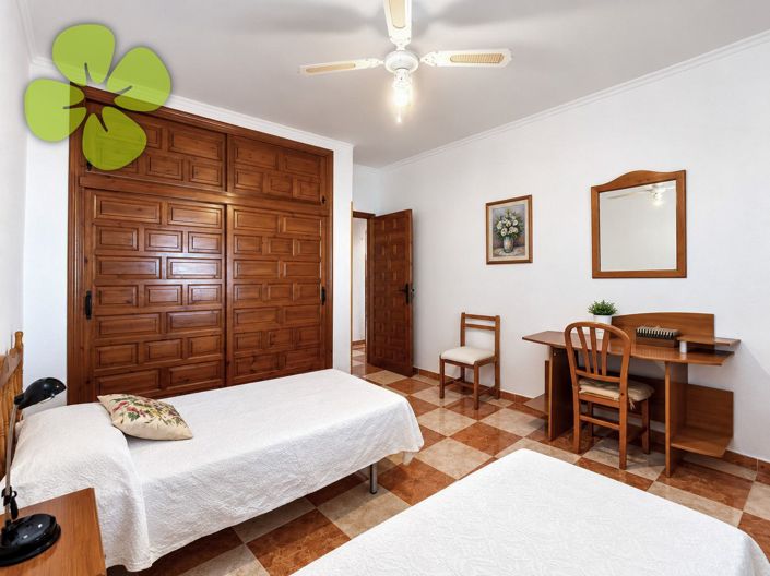 Image No.25-4 Bed Villa for sale