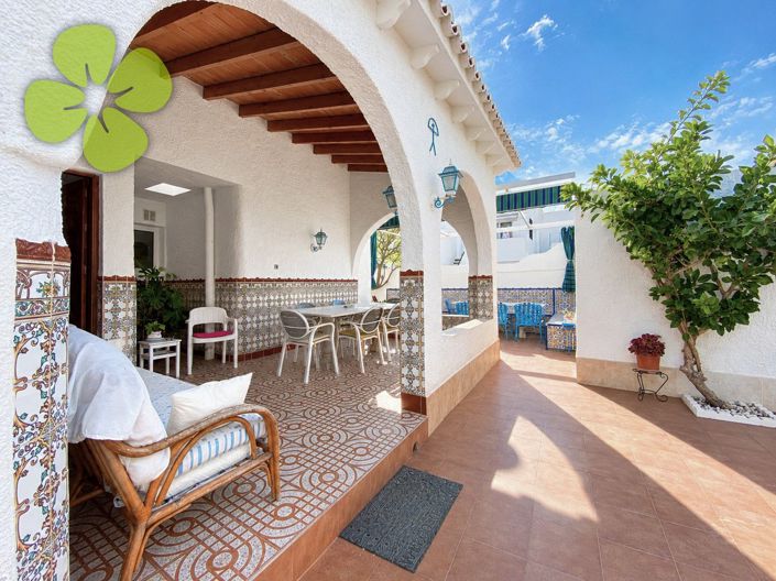 Image No.3-4 Bed Villa for sale