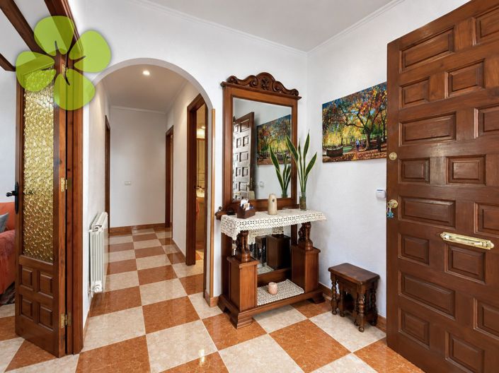 Image No.5-4 Bed Villa for sale