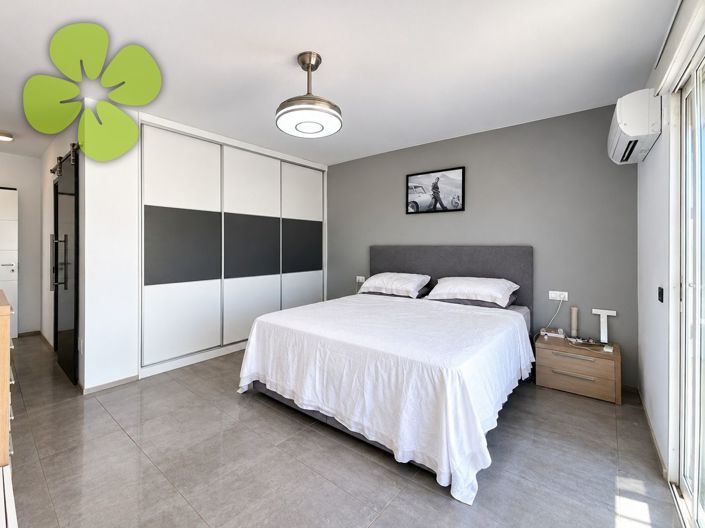 Image No.19-4 Bed Villa for sale