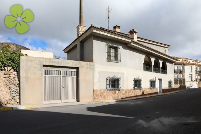 Image No.2-Casa de pueblo con 7 dormitorios en venta