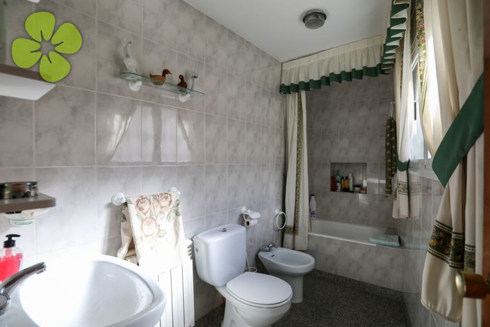 Image No.5-Casa de pueblo con 7 dormitorios en venta