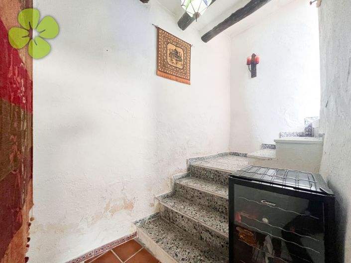Image No.17-3 Bed Townhouse for sale