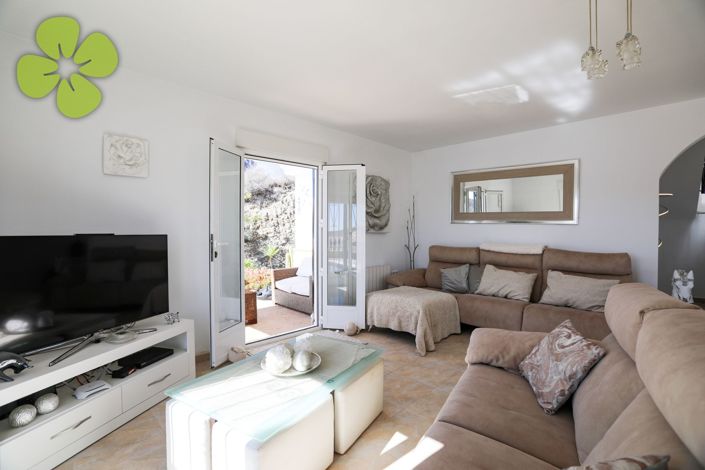 Image No.19-3 Bed Villa for sale