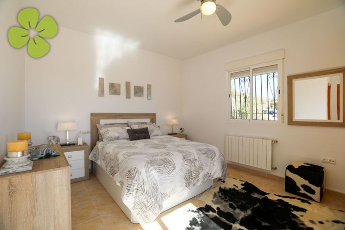 Image No.24-3 Bed Villa for sale