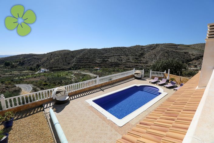 Image No.30-3 Bed Villa for sale