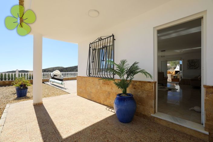 Image No.6-3 Bed Villa for sale