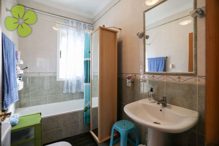 Image No.21-3 Bed Country House for sale