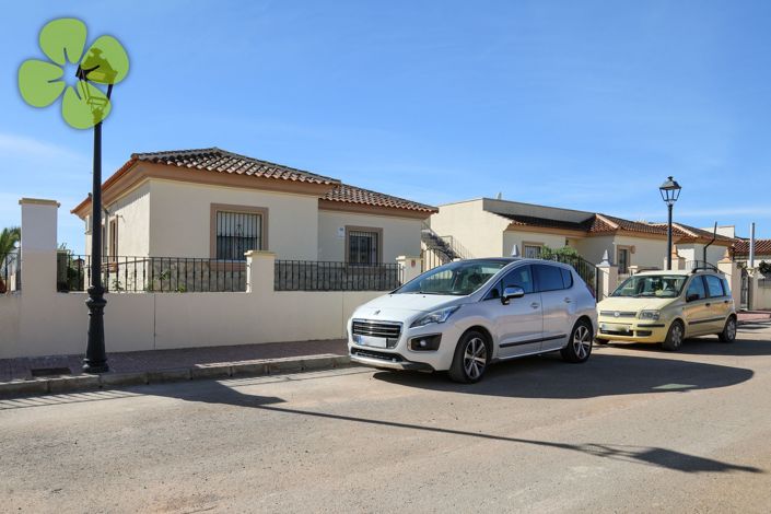 Image No.27-3 Bed Country House for sale