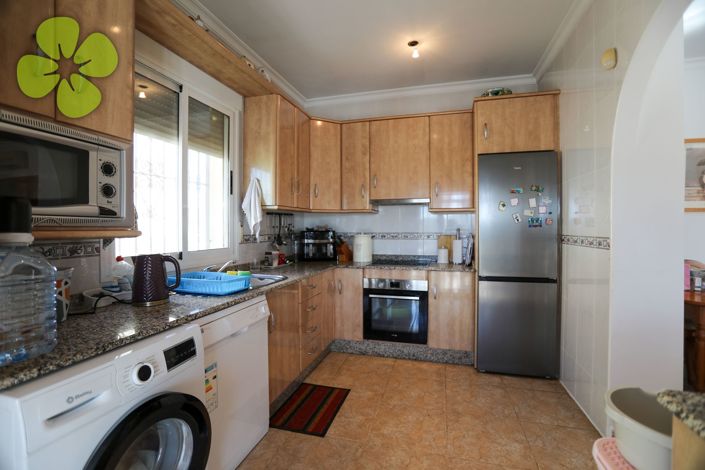 Image No.9-3 Bed Country House for sale