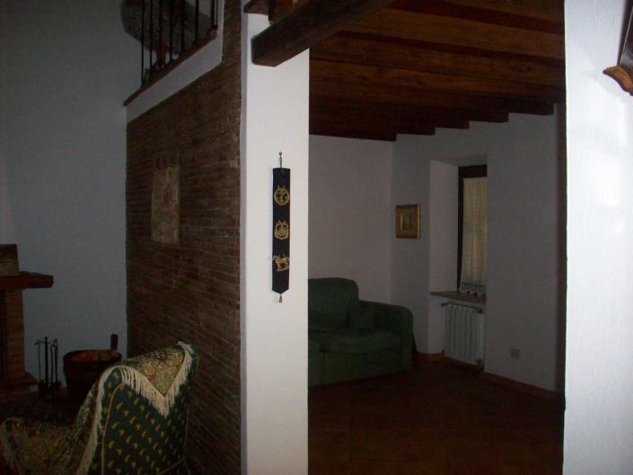 Image No.10-3 Bed Property for sale