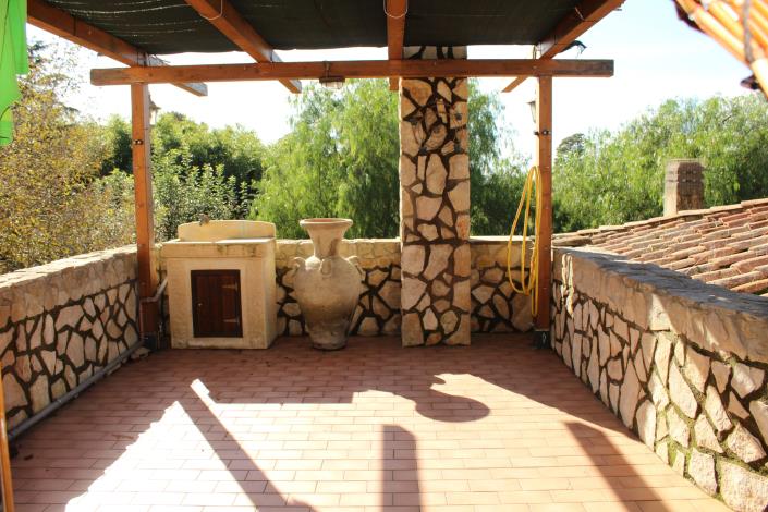 Image No.10-8 Bed Country House for sale