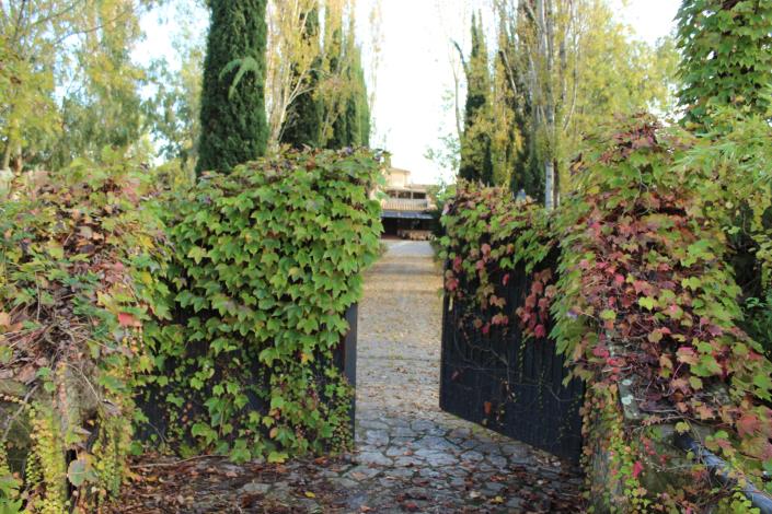 Image No.23-8 Bed Country House for sale