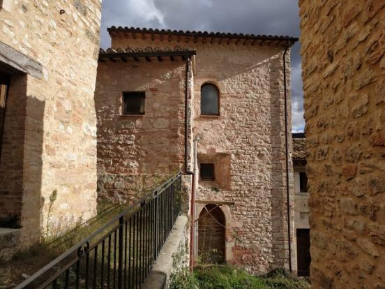 Image No.8-9 Bed Property for sale