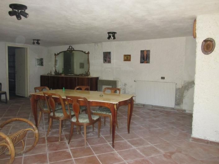 Image No.17-4 Bed Country House for sale