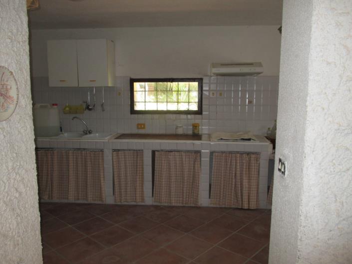 Image No.18-4 Bed Country House for sale