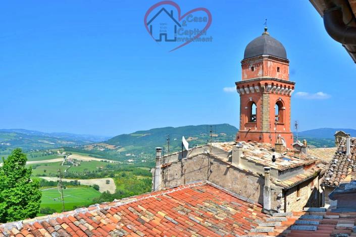 Image No.8-4 Bed Property for sale