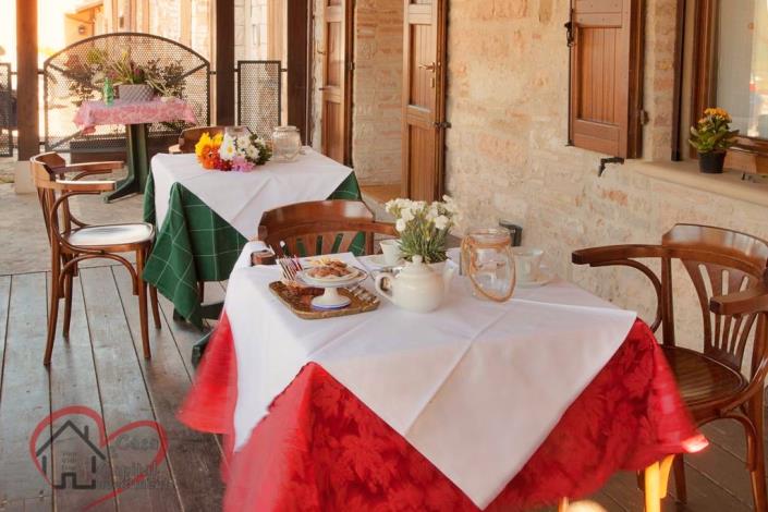 Image No.17-4 Bed Property for sale