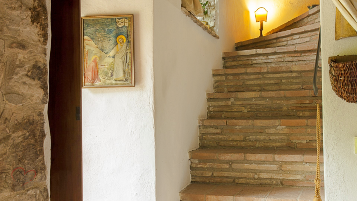 Image No.19-2 Bed Country House for sale