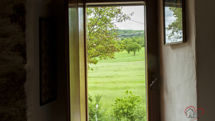 Image No.22-2 Bed Country House for sale