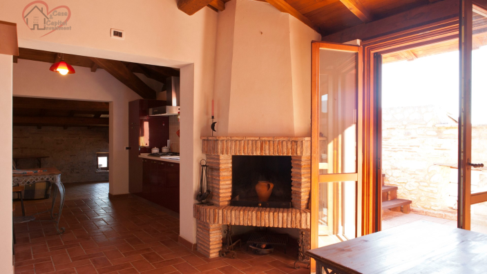 Image No.23-5 Bed Country Property for sale