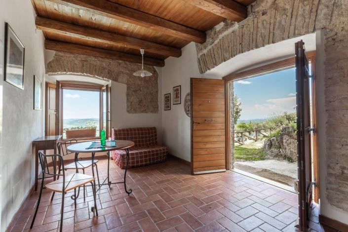 Image No.2-5 Bed Country Property for sale