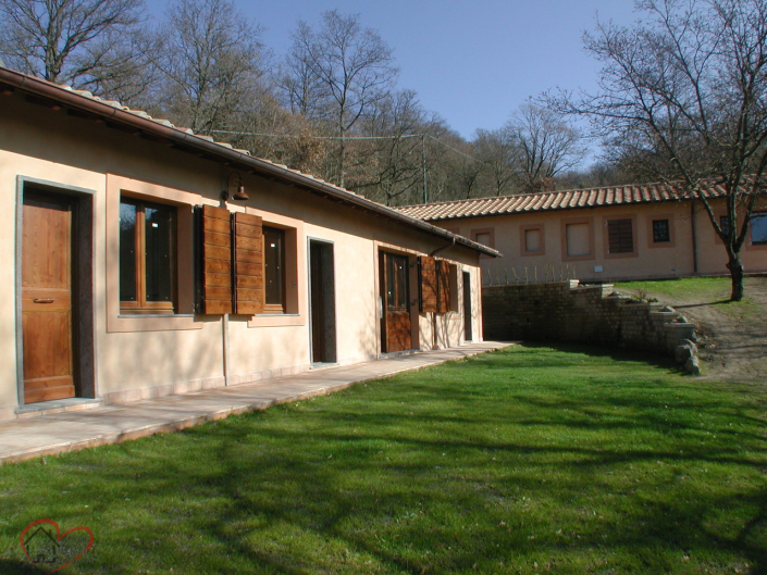 Image No.8-7 Bed Country House for sale